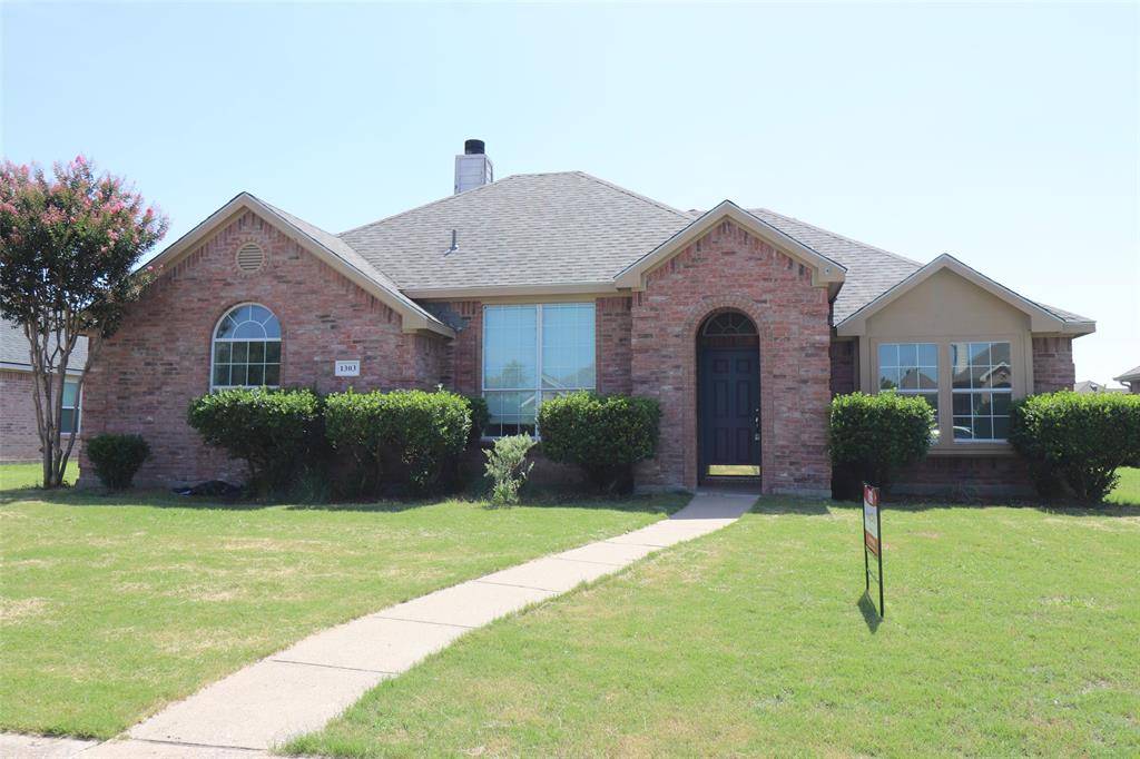 1303 Sierra Blanca Drive, Wylie, TX 75098