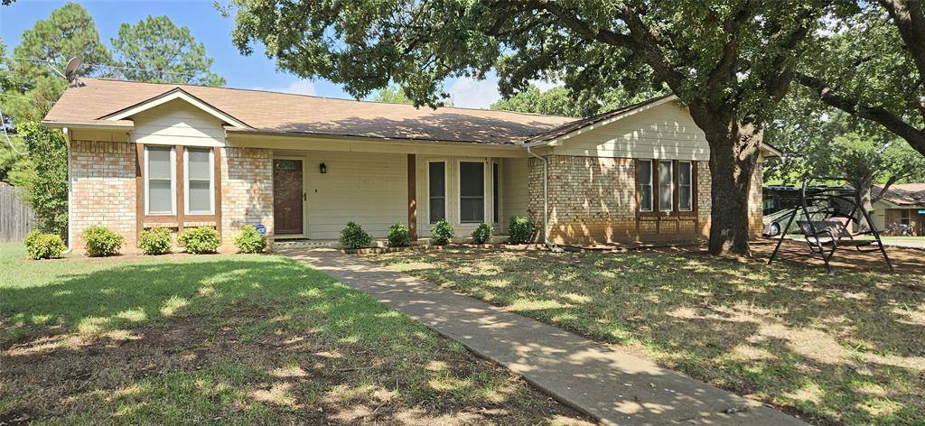 6737 Bartay Drive, North Richland Hills, TX 76182