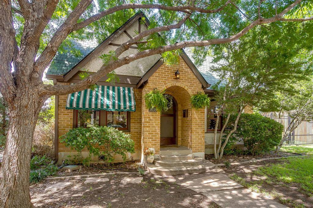 Fort Worth, TX 76103,3135 Meadowbrook Drive