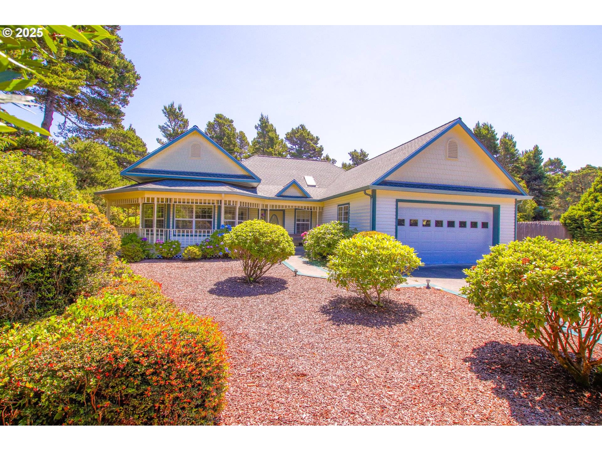 9 SEA WATCH PL, Florence, OR 97439