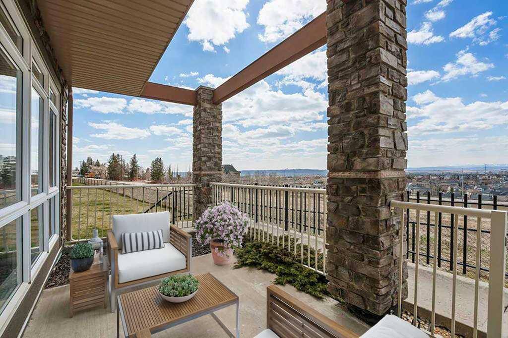 Calgary, AB T3G 5Y5,153 Rockyledge VW NW #8