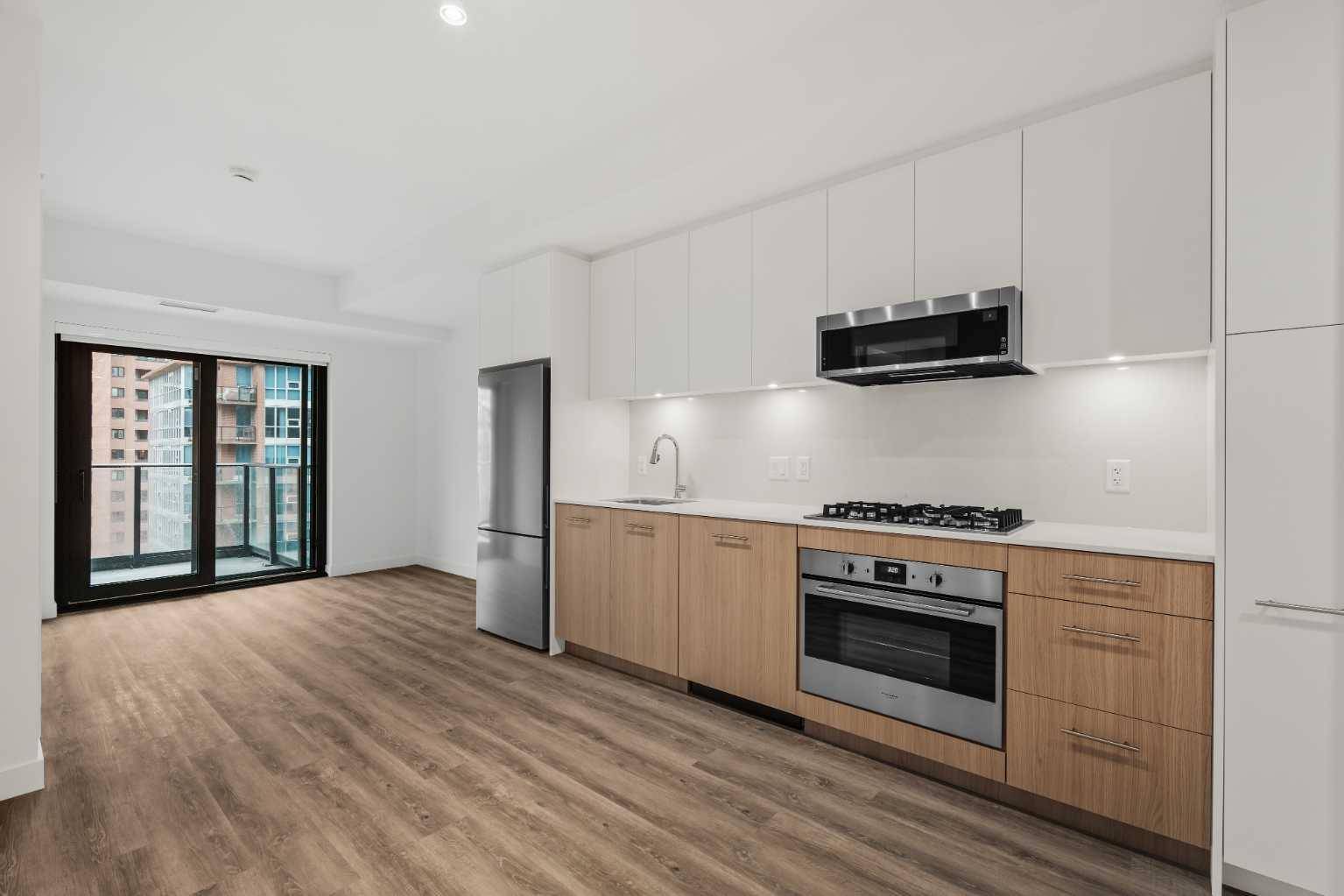 730 2 AVE Southwest #907, Calgary, AB T2P 1R8