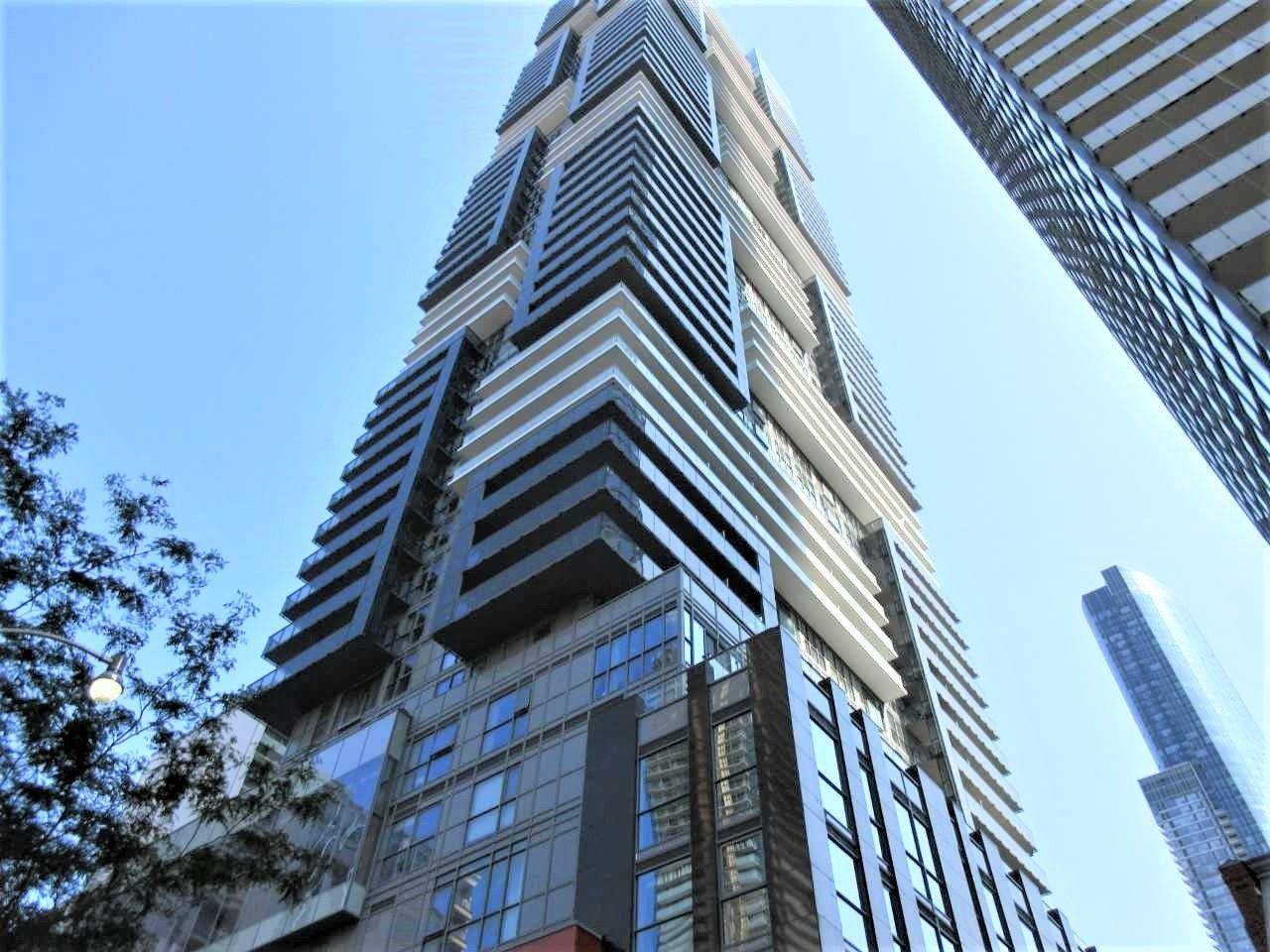 7 Grenville ST #901, Toronto C01, ON M4Y 0E9