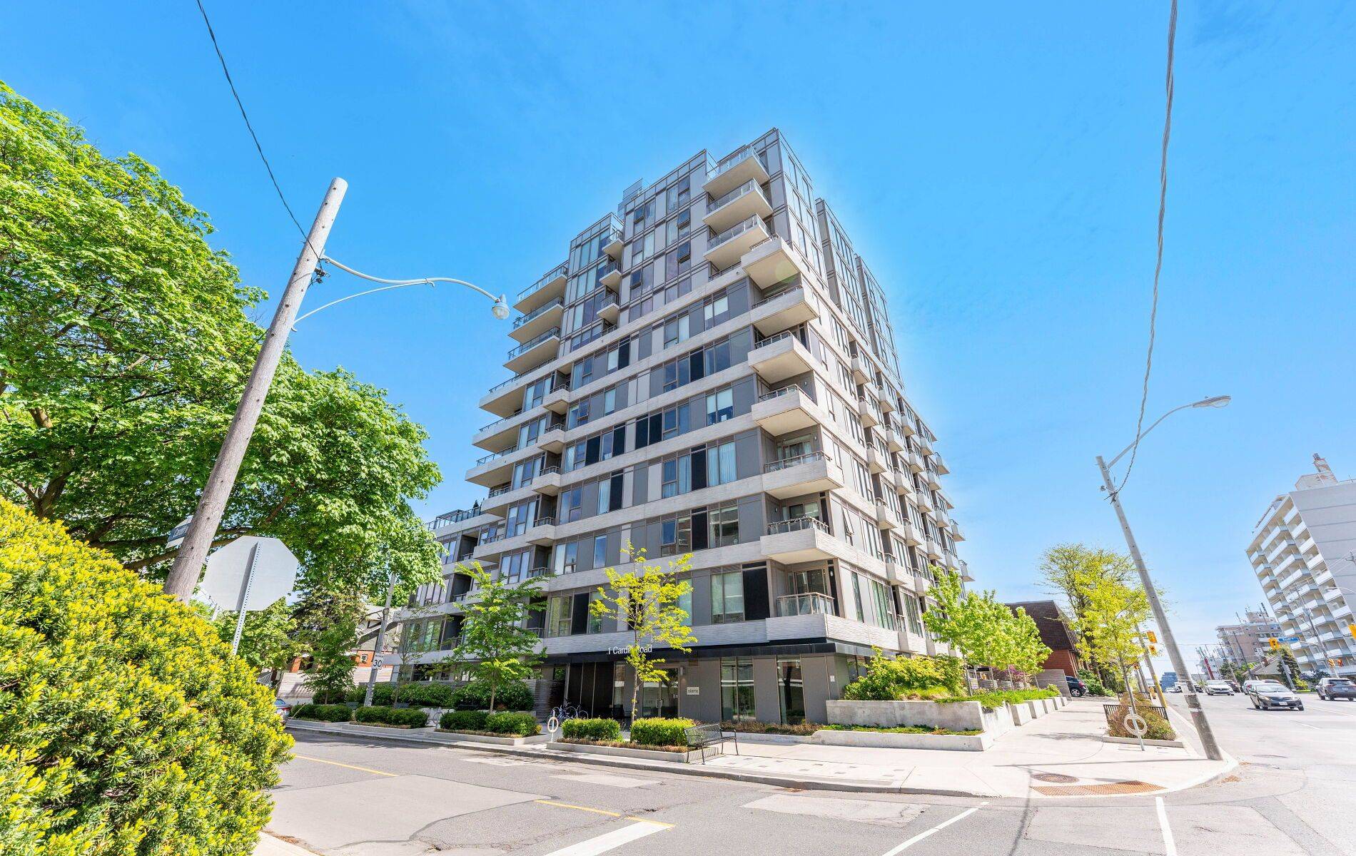1 Cardiff RD #408, Toronto C10, ON M4P 0G2