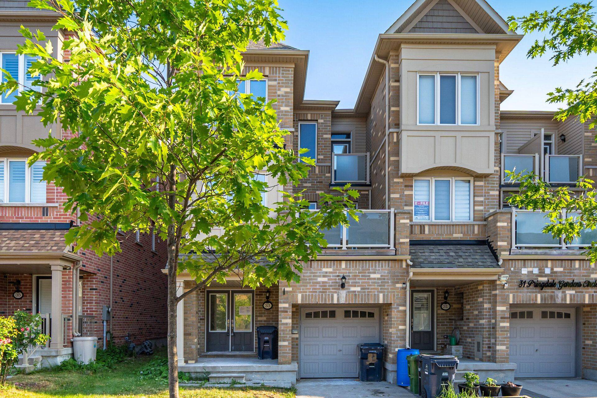 33 Pringdale Gardens CIR S, Toronto E08, ON M1J 0A8