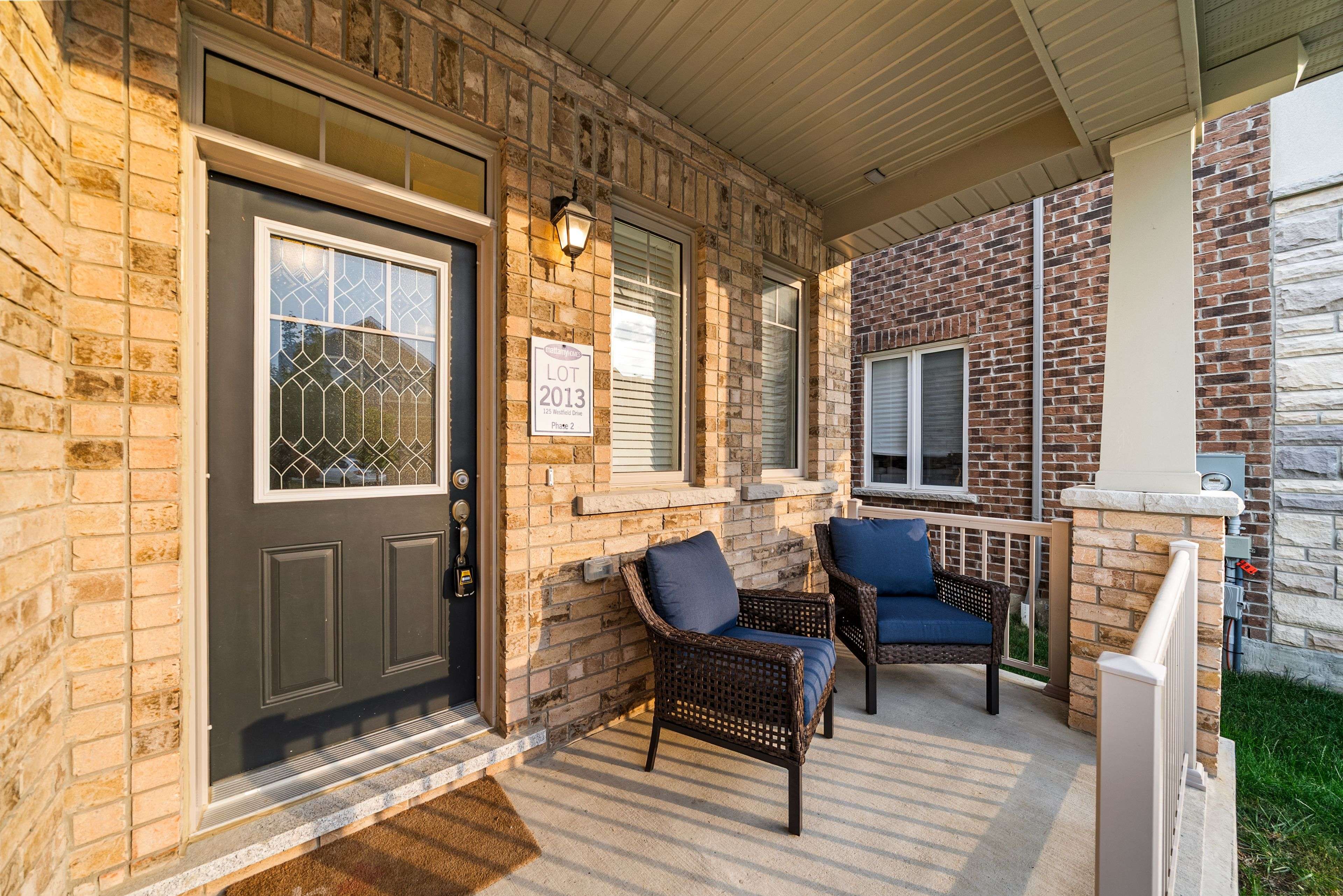Whitby, ON L1P 0G1,125 Westfield DR