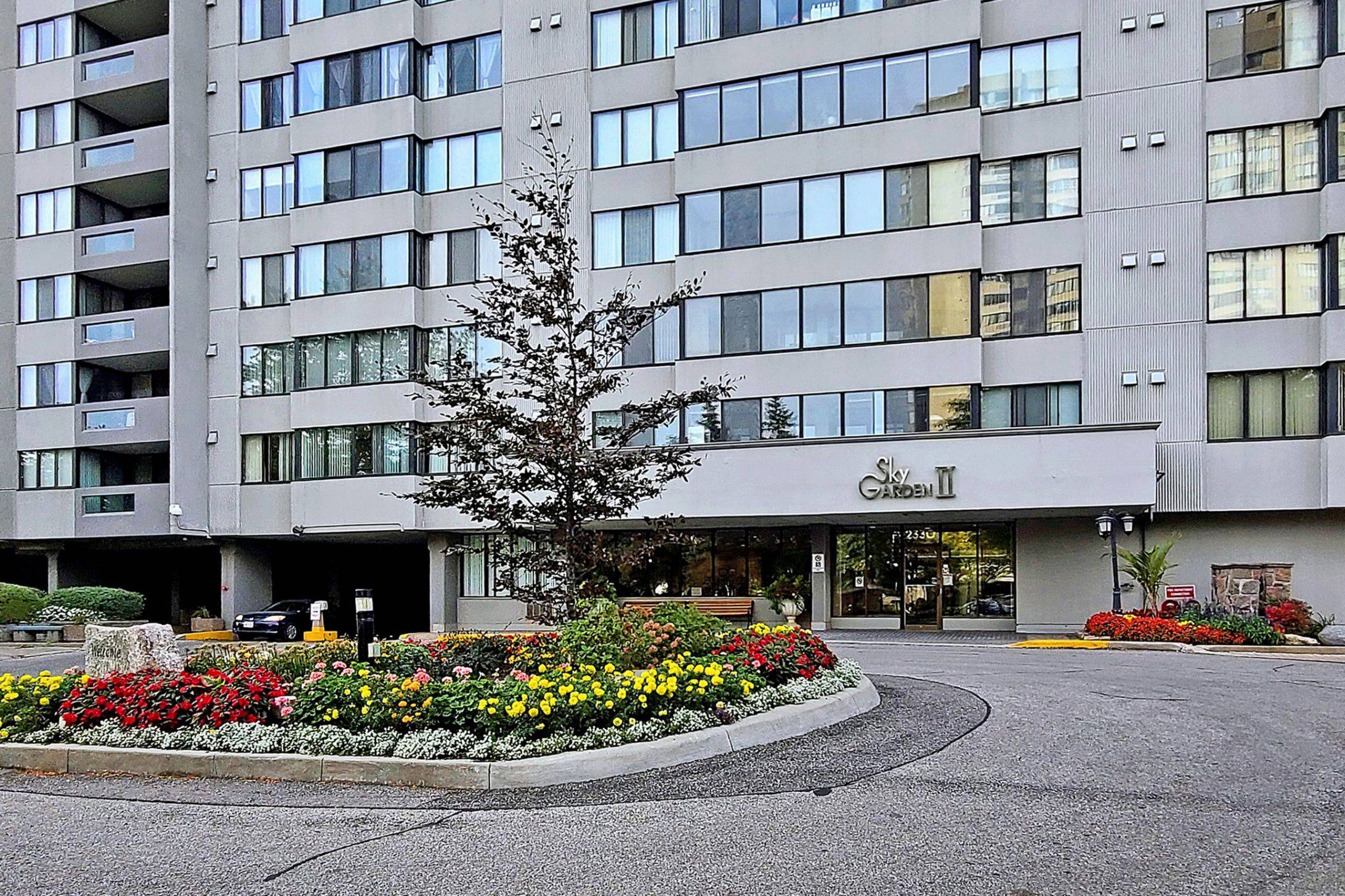 2330 Bridletowne CIR #Ph06, Toronto E05, ON M1W 3P6
