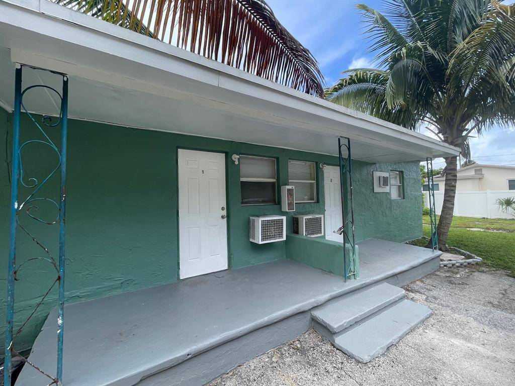 22 NW 8th Ave #4, Dania Beach, FL 33004