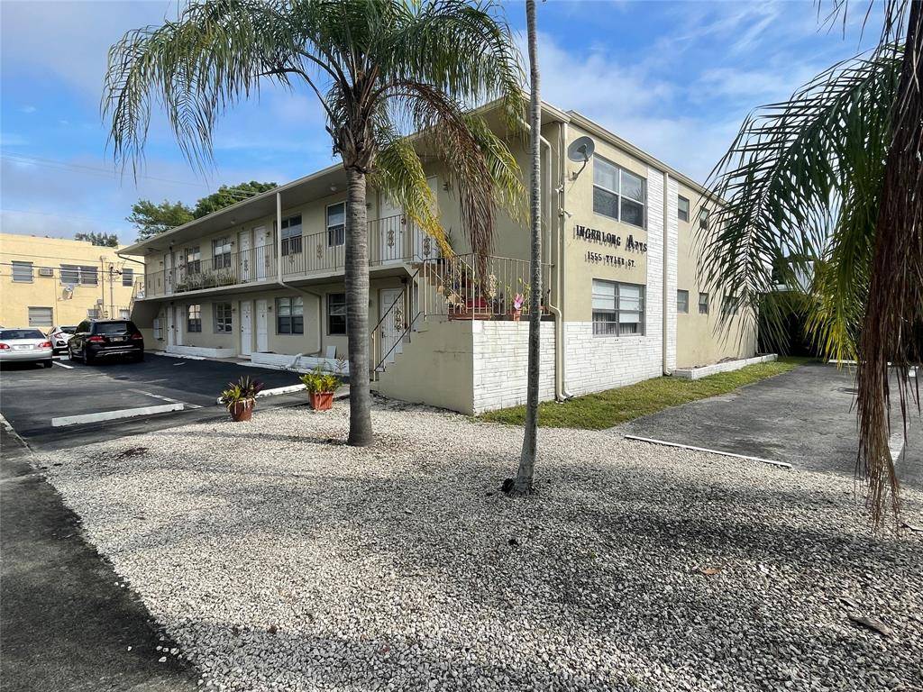 1555 Tyler St #1, Hollywood, FL 33020