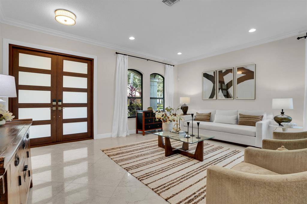 Boynton Beach, FL 33473,8829 N Woodgrove Ridge Ct