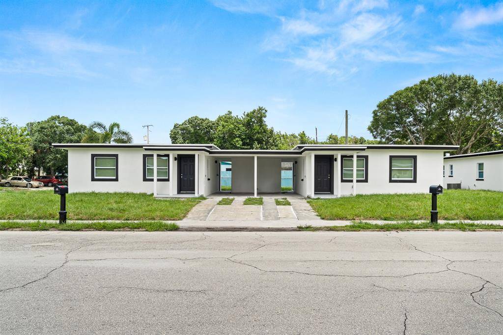 602 S 13th St #2, Fort Pierce, FL 34950