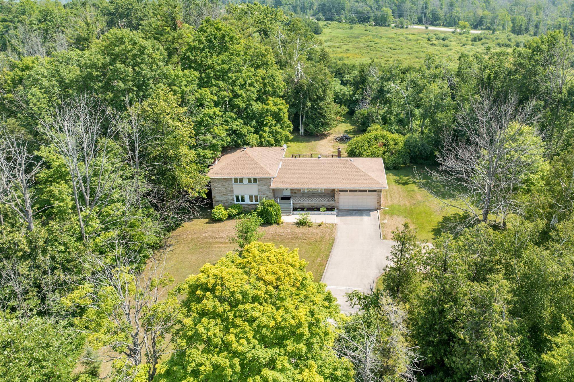 2597 George Johnston RD, Springwater, ON L9X 1C7