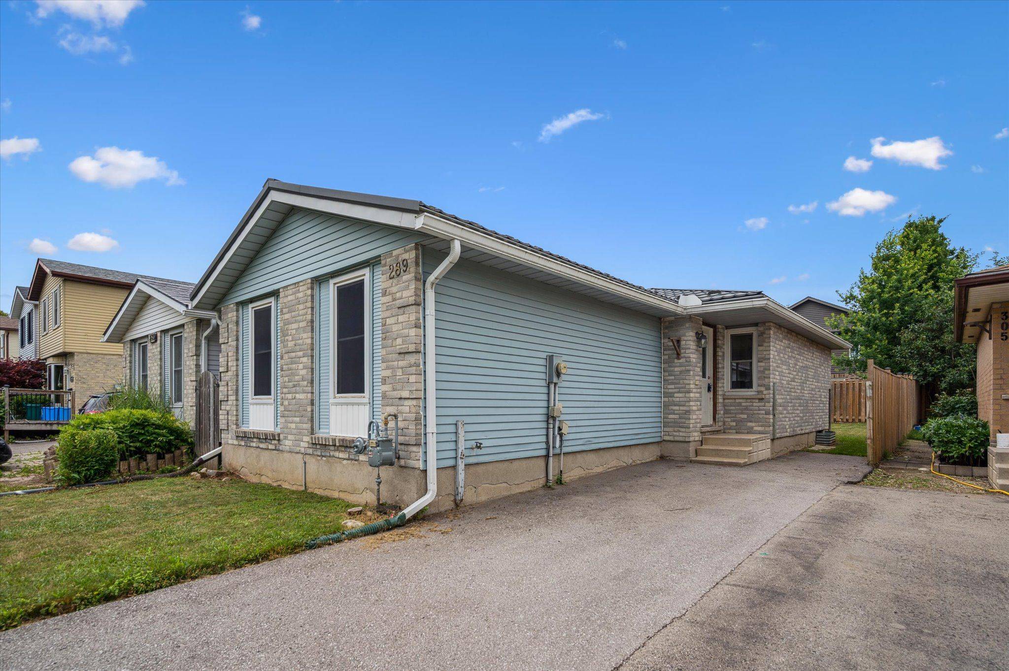 289 Strathallan ST, Centre Wellington, ON N1M 3L6