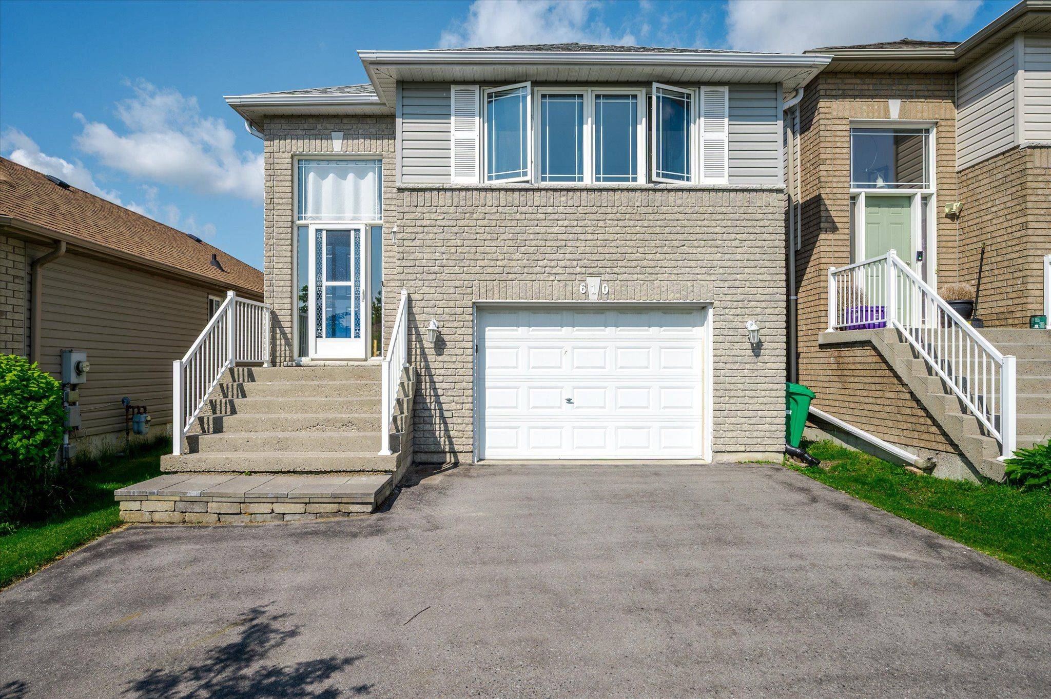 Peterborough West, ON K9K 2S2,610 Clancy CRES