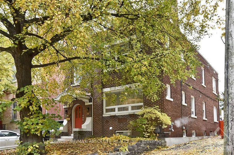Lower Town - Sandy Hill, ON K1N 6G5,280 Daly AVE #2