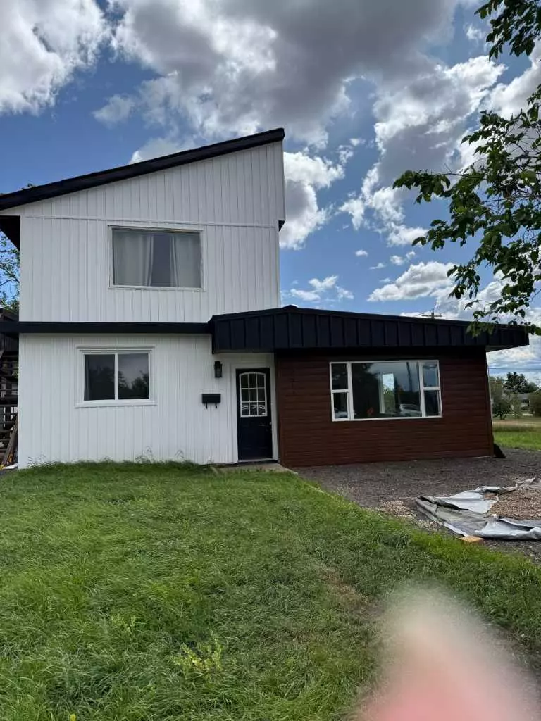 Grande Prairie, AB T8V 1N1,9513 108 AVE