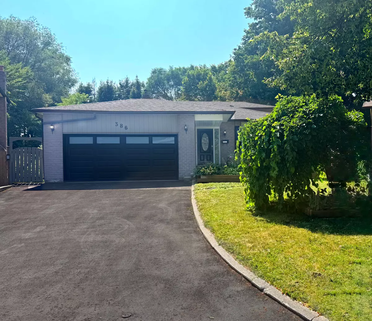 Oshawa, ON L1G 7J1,386 Grange CT