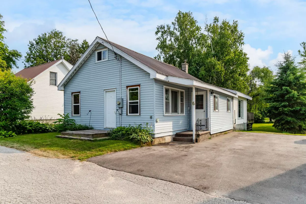 Penetanguishene, ON L9M 1P1,6 Dupuis DR
