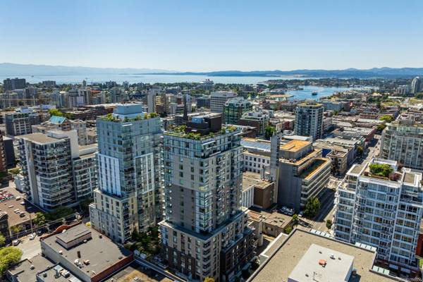 845 Johnson St #1801, Victoria, BC V8W 0G3