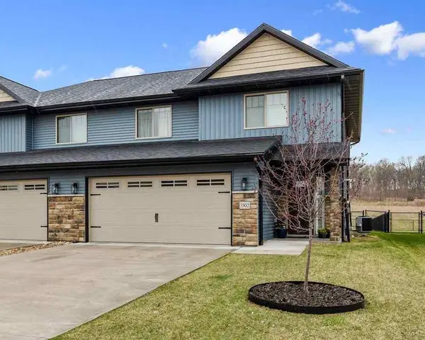 3302 Loethen Ln., Coralville, IA 52241