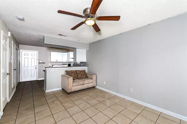 Fort Worth, TX 76119,4927 Miller Avenue