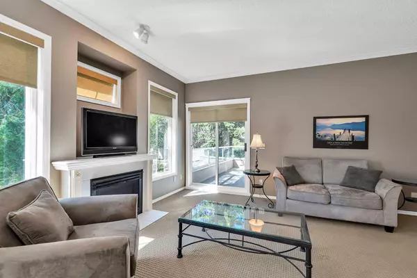 Calgary, AB T3A 6C2,38 Edgeridge TER Northwest