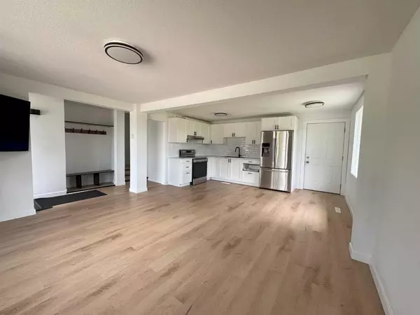 Grande Prairie, AB T8V 1N1,9513 108 AVE