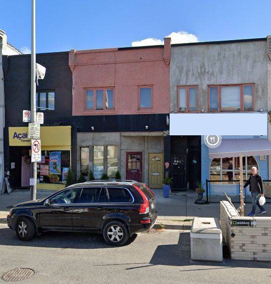 2035 Yonge ST, Toronto C10, ON M4S 2A2
