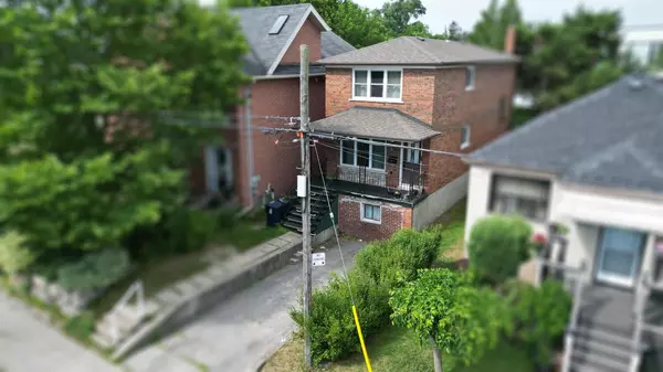 Toronto E06, ON M1N 3J6,82A Birchmount RD