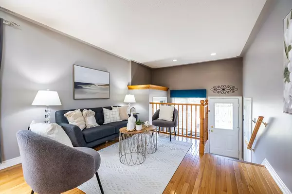 Clarington, ON L1E 3E8,15 Daiseyfield AVE