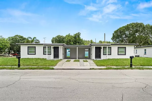 602 S 13th St #2, Fort Pierce, FL 34950