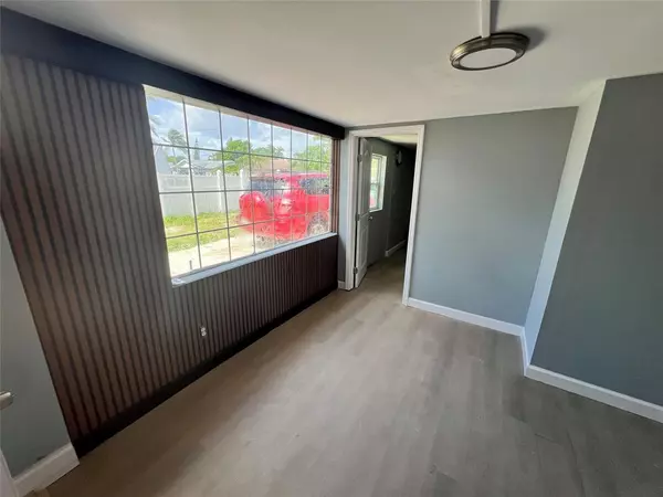 1236 Peak Road #2, Lantana, FL 33462