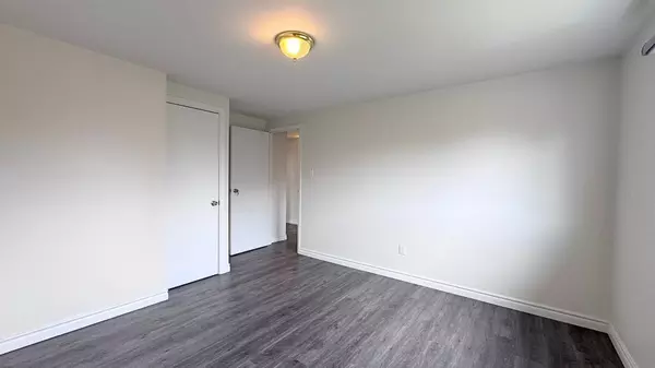 Markham, ON L3R 7C9,107 Hornchurch CRES #2nd Floor