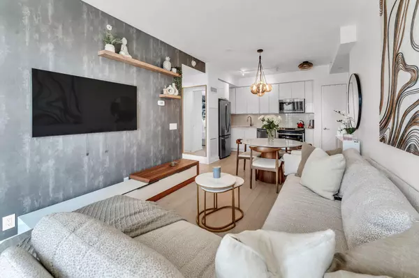 Toronto W06, ON M8V 0H9,10 Parklawn RD #1305