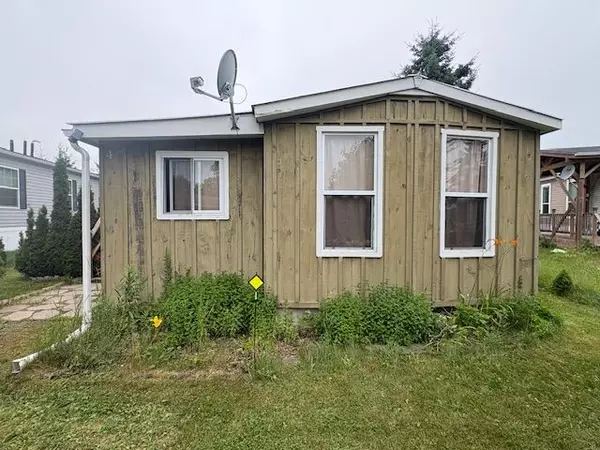 4 Maple Grove Village RD, Southgate, ON N0C 1B0