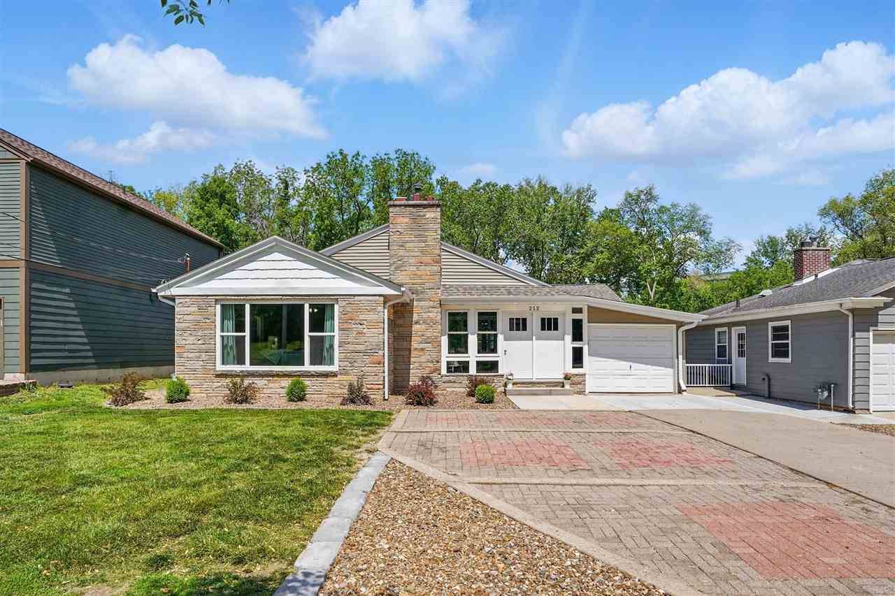 212 Golfview Ave #1 & 2, Iowa City, IA 52246