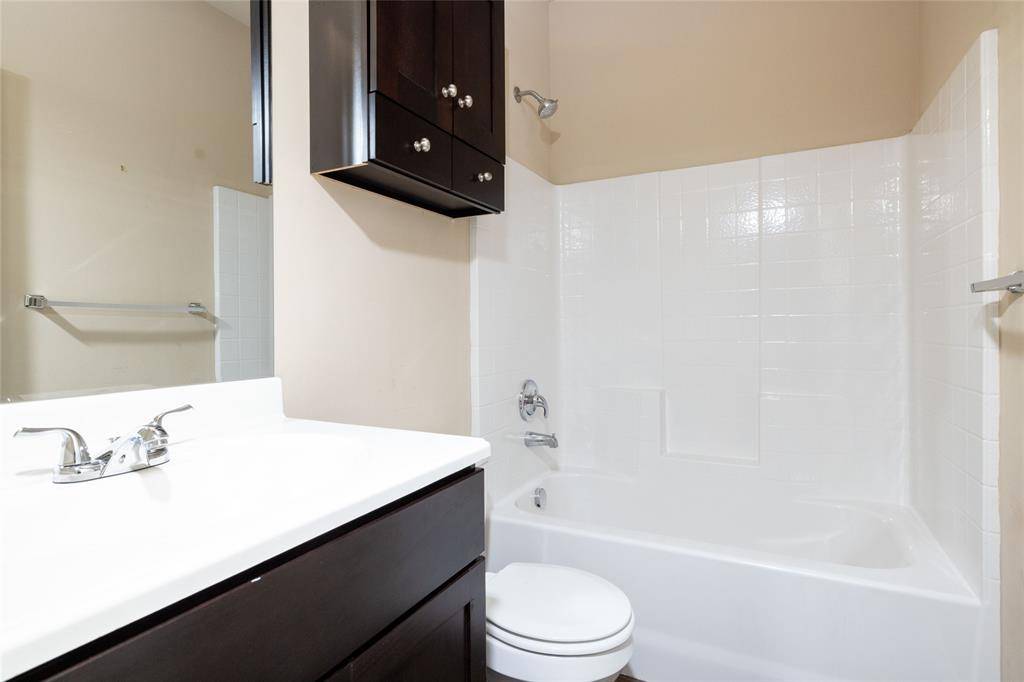 Terrell, TX 75160,121 Mitchell Circle