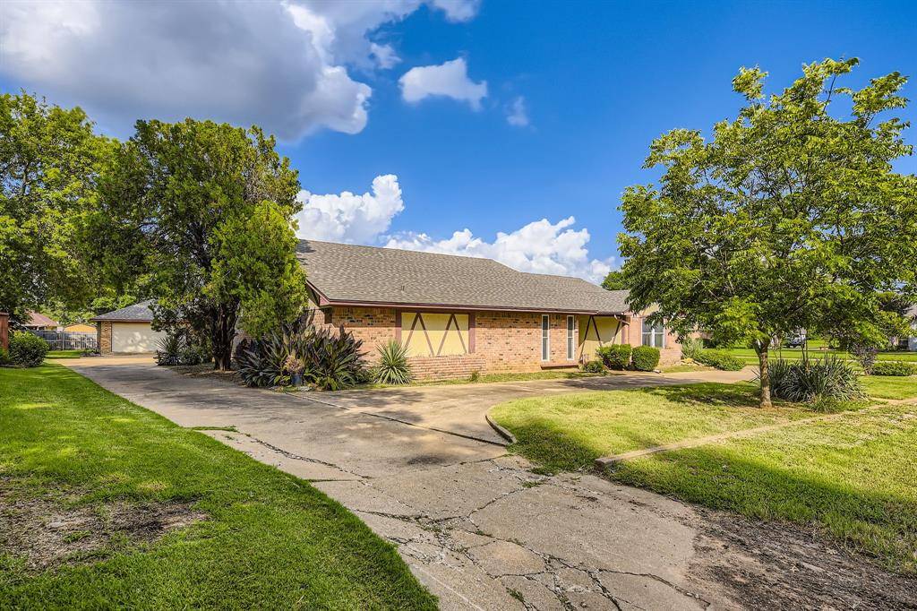 Joshua, TX 76058,107 San Medina Lane