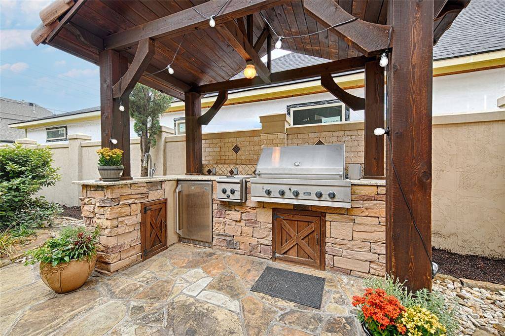 Farmers Branch, TX 75234,2658 Mount View Drive
