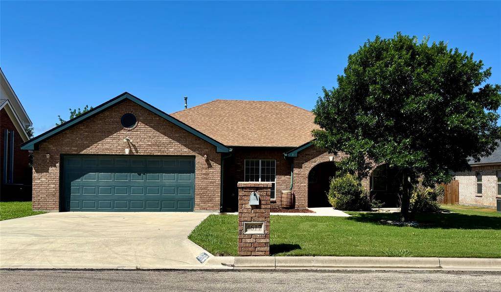 4617 Kay Drive, Brownwood, TX 76801