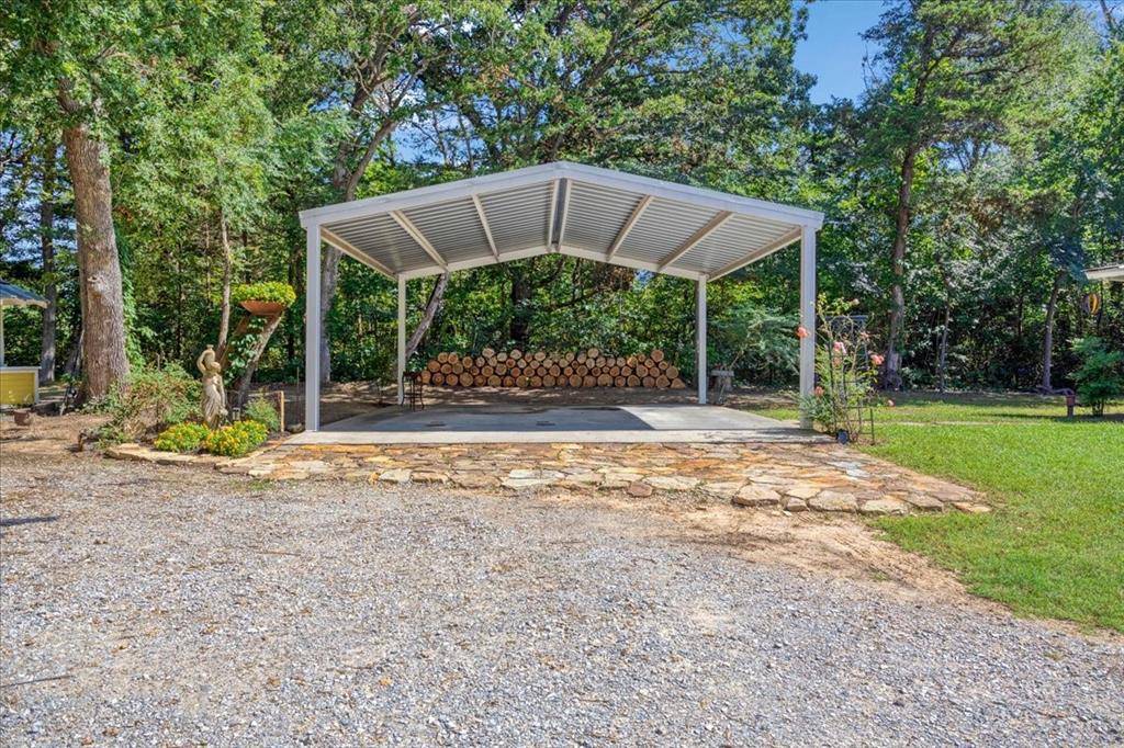 Bonham, TX 75418,1320 County Road 1450