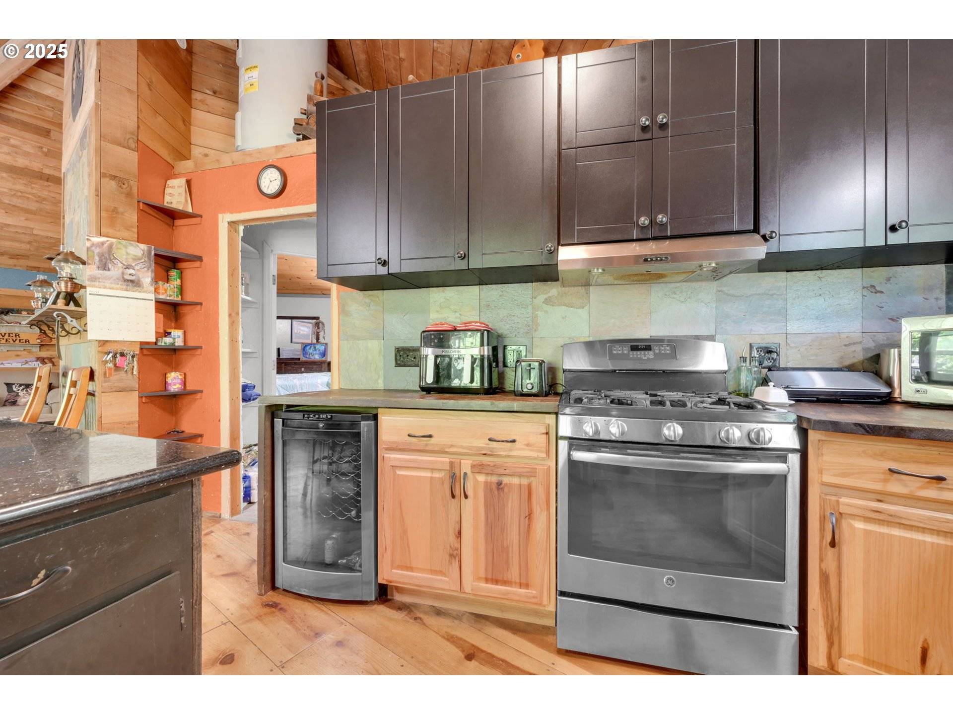 Veneta, OR 97487,25761 FEATHER DR