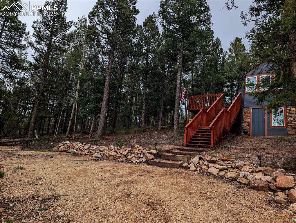 40 Flathead LN, Woodland Park, CO 80863