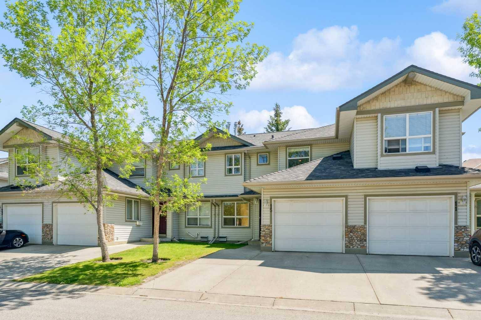 Calgary, AB T3K 4Y1,15 Harvest Gold PL Northeast