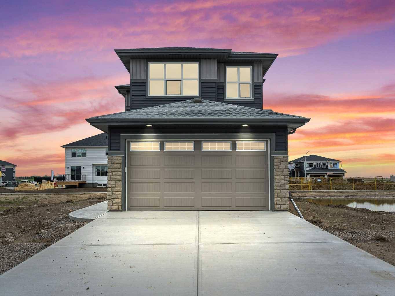 271 Kinniburgh LOOP, Chestermere, AB T1X 3C2