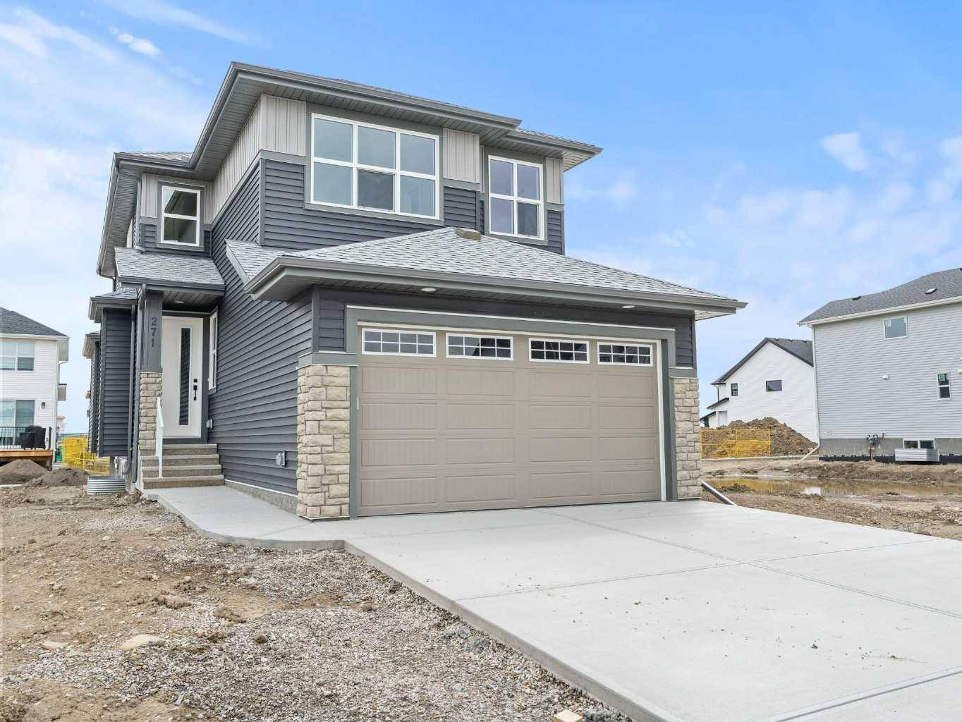 Chestermere, AB T1X 3C2,271 Kinniburgh LOOP