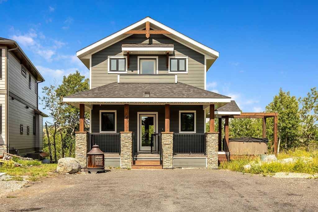 243 Cottageclub CRES, Rural Rocky View County, AB T4C 1B1