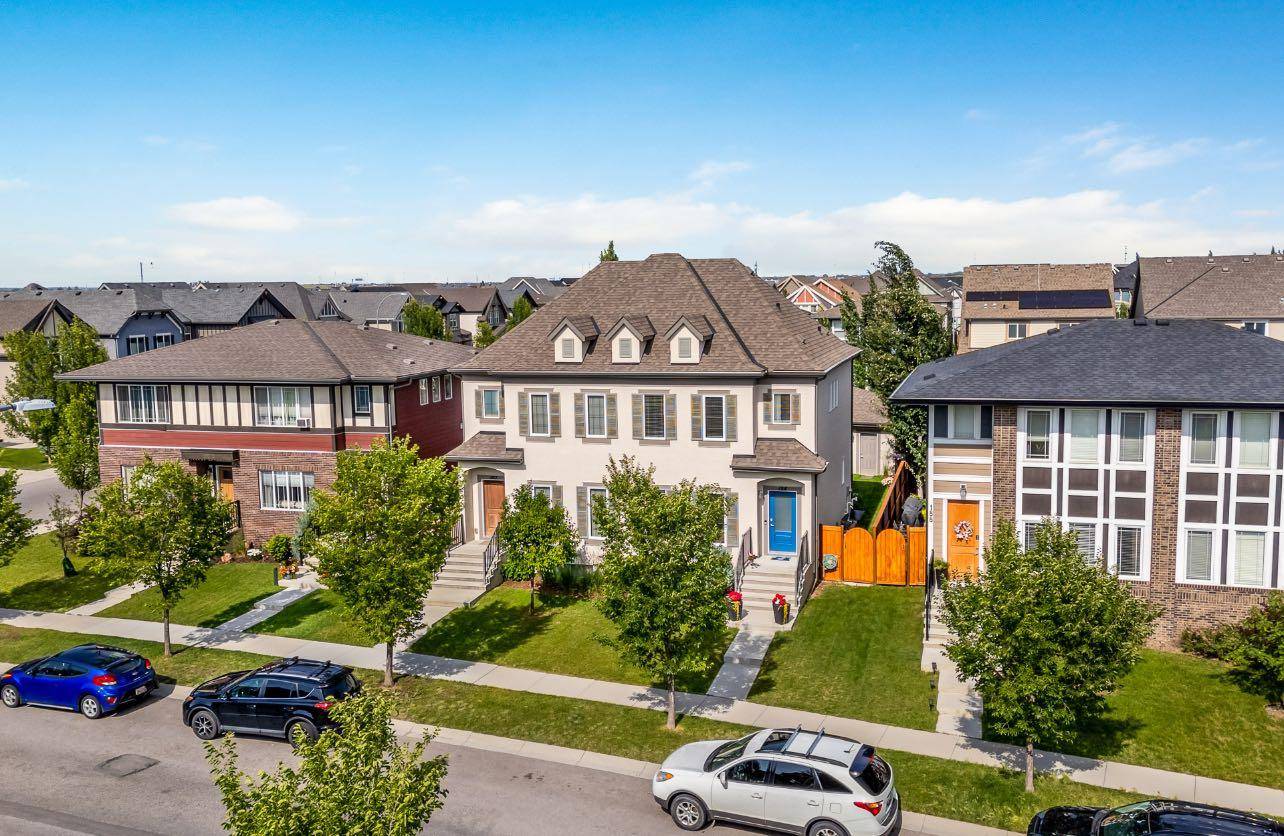 Calgary, AB T3M 2B7,184 Masters AVE Southeast