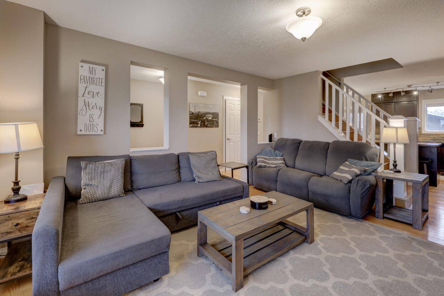 Calgary, AB T3G 5A7,11 Citadel Acres Close NW