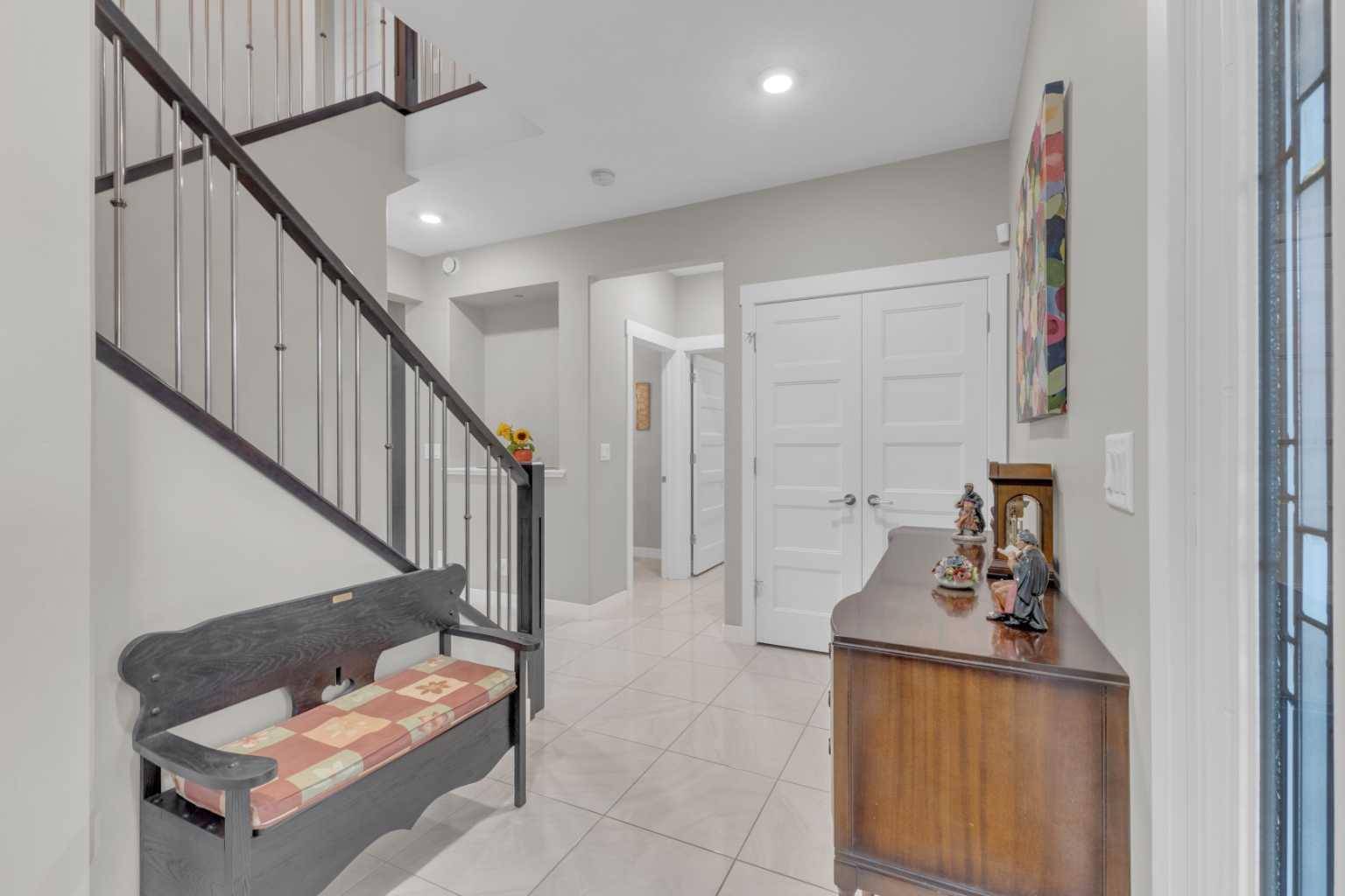 Red Deer, AB T4R 0R7,137 Lazaro Close